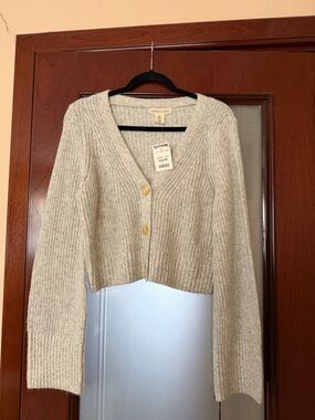 Madewell Cropped Cream Rib-Knit V-Neck Button Cardigan